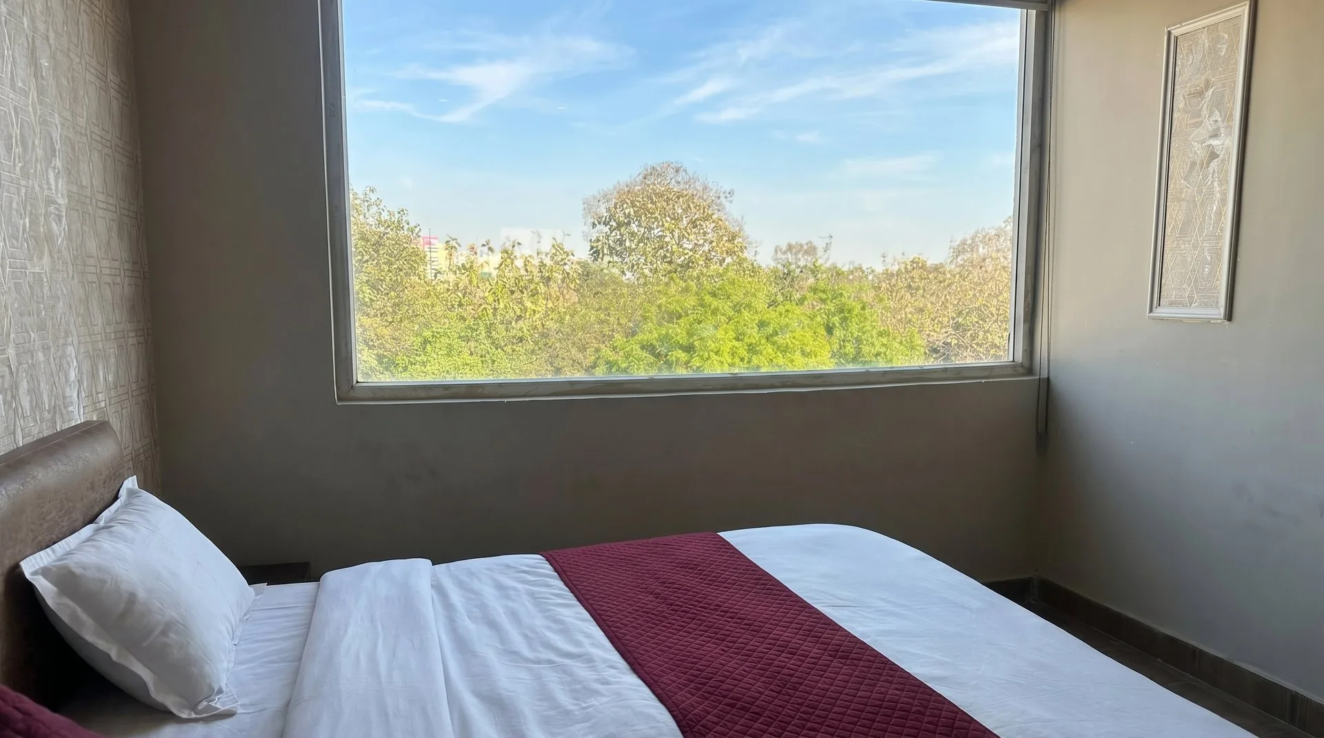 Premium Hotel